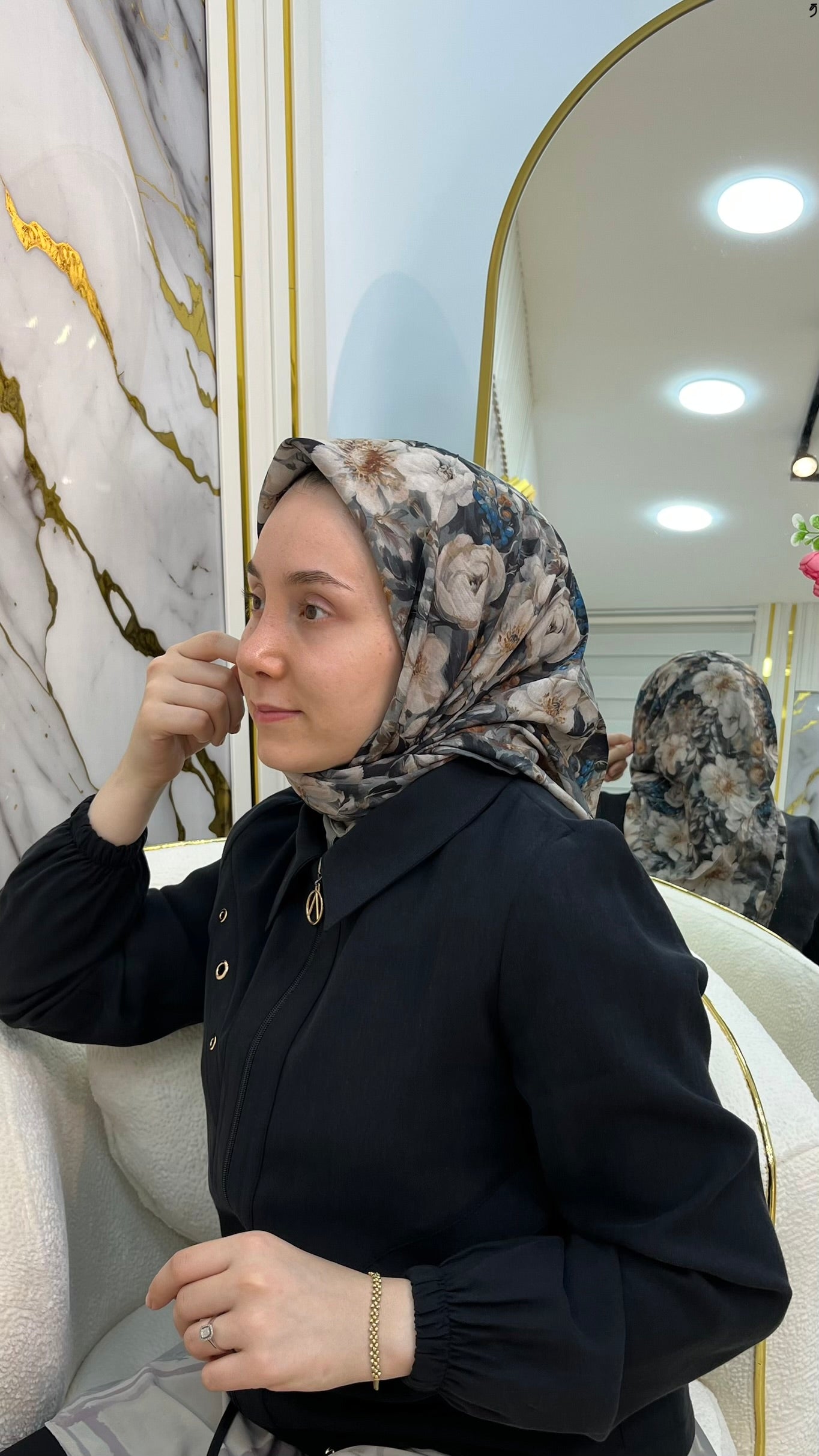 GLAMOURIA PAMUKLU ÇİÇEK DESEN EŞARP 3875