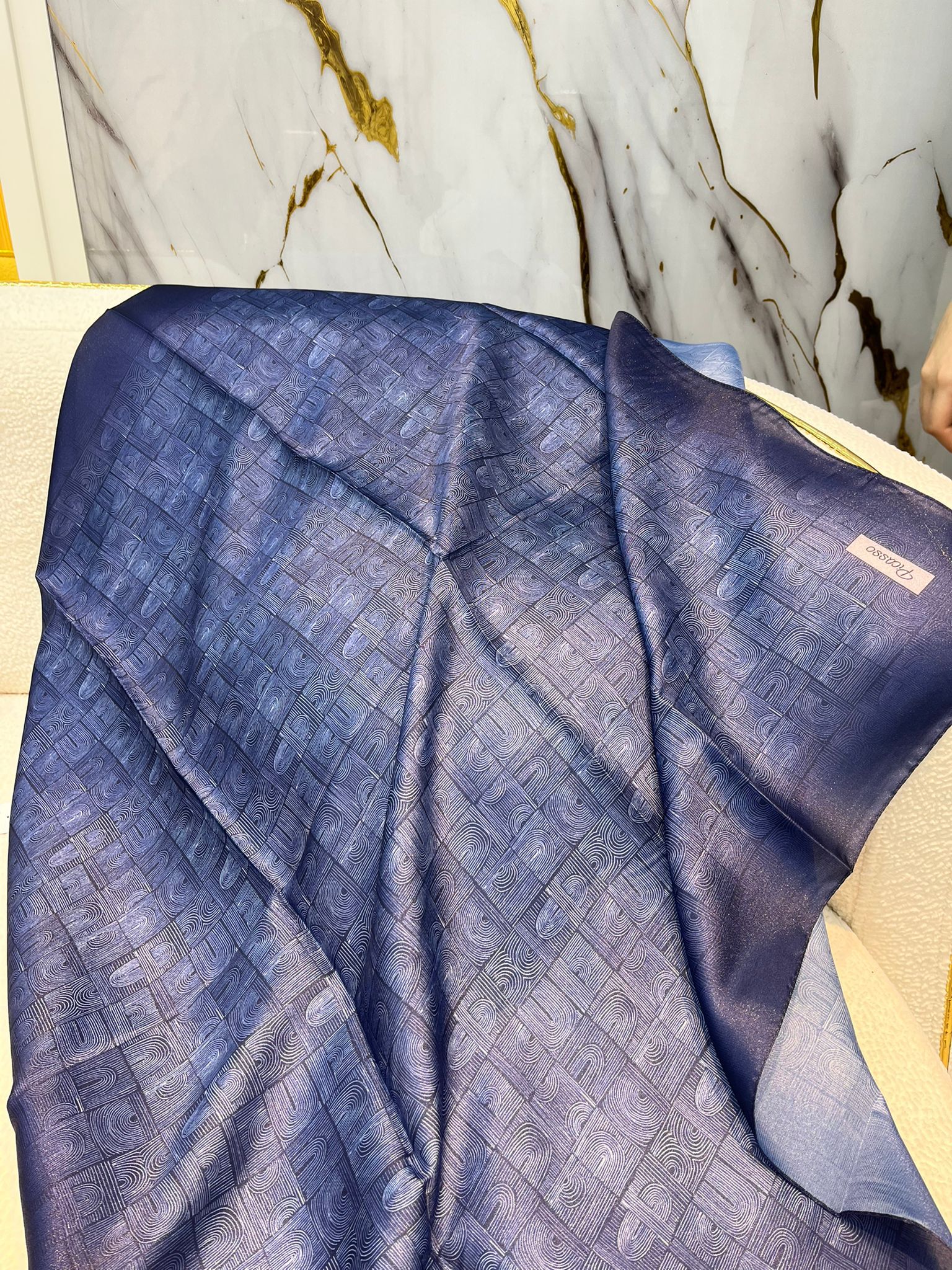 PİCASSO HİBRİT DİGİTAL KRİSTAL EŞARP 3817