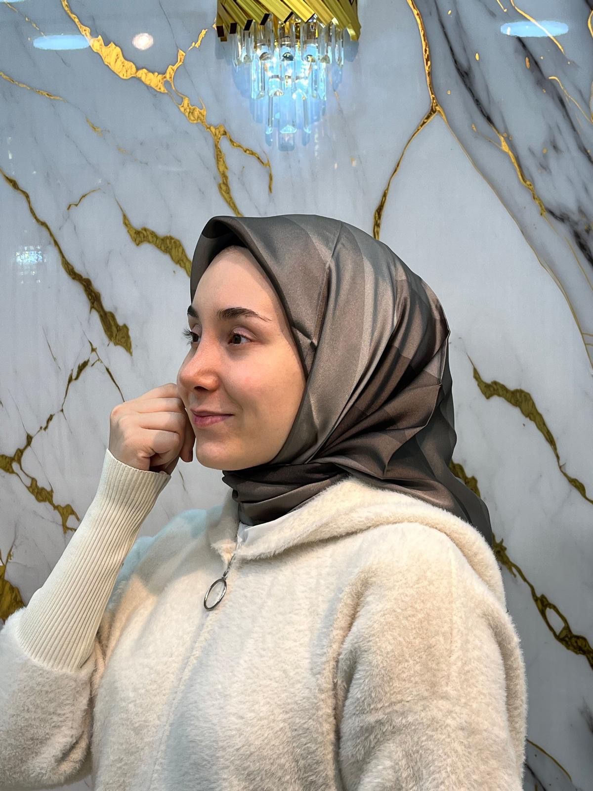 PİRAMİT EŞARP 3815