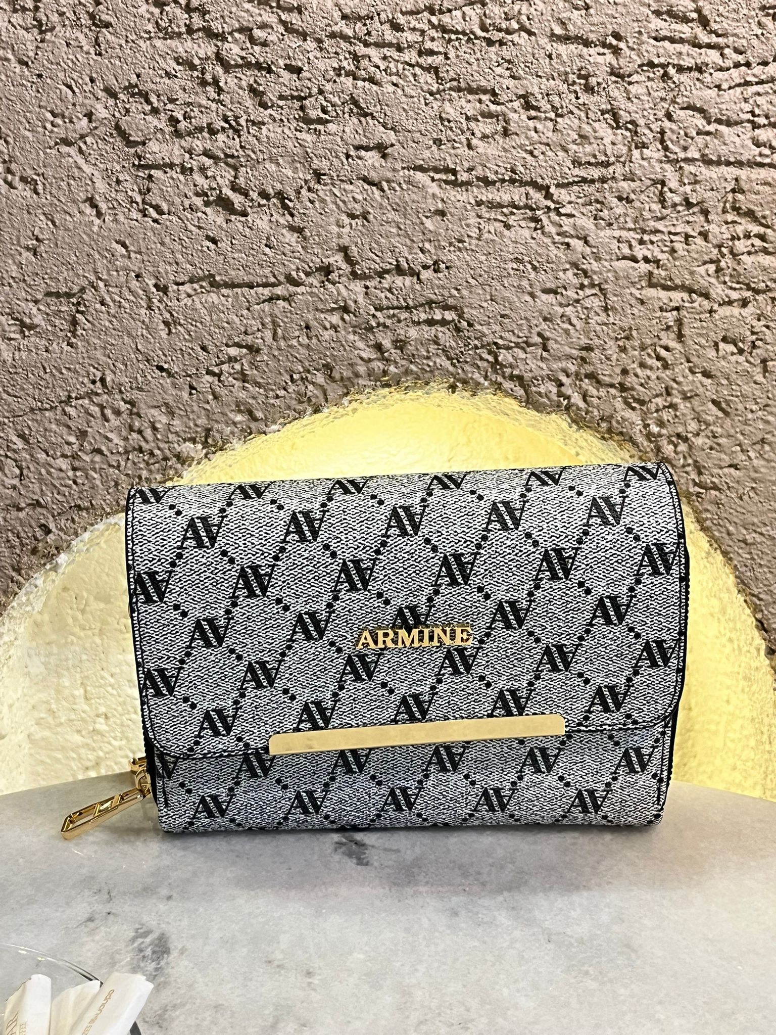 ARMİNE NOKTALI ÇANTA 3834