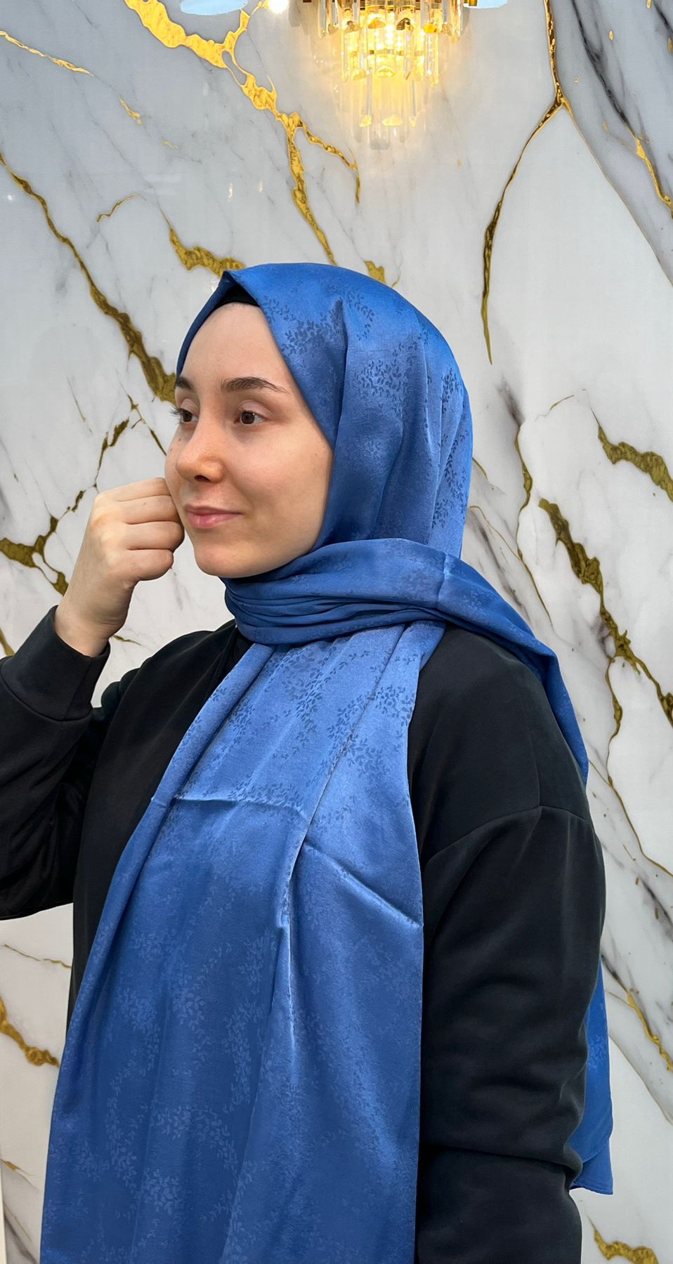 BELLİ FRESH LİVA ÇİÇEK DESEN ŞAL 3831