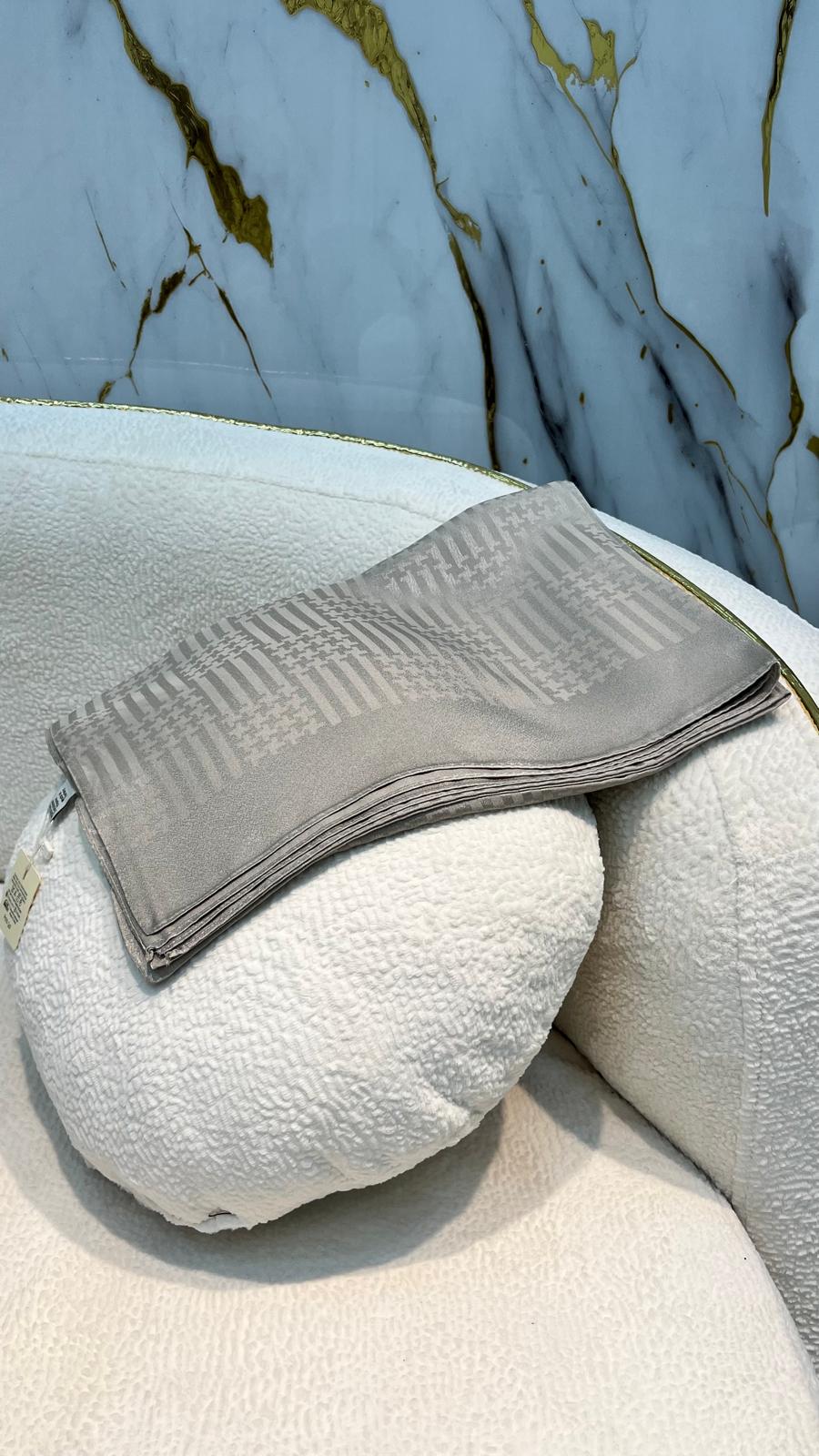 HİNT İPEK PIRILTI ŞAL 3809