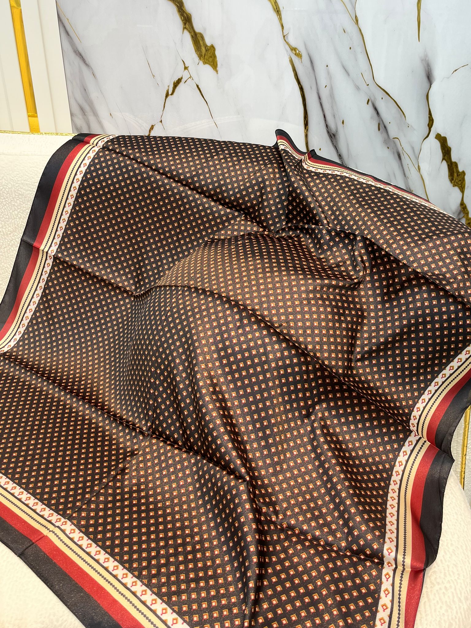 PİCASSO HİBRİT DİGİTAL EŞARP 3820