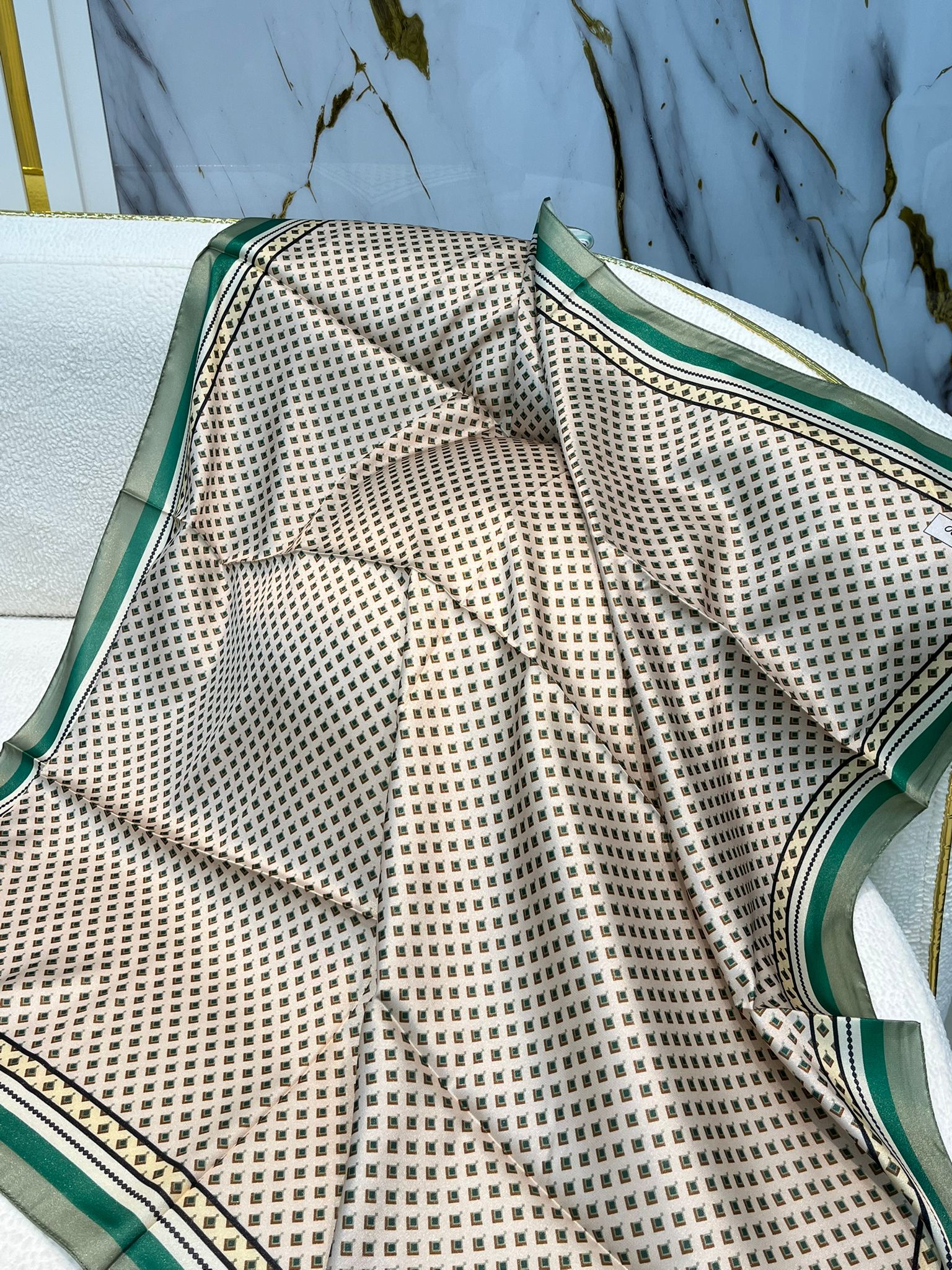 PİCASSO HİBRİT DİGİTAL EŞARP 3820