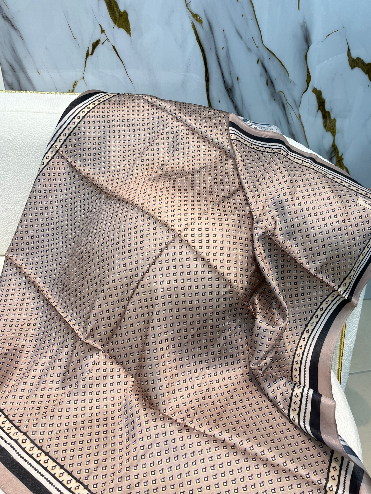 PİCASSO HİBRİT DİGİTAL EŞARP 3820