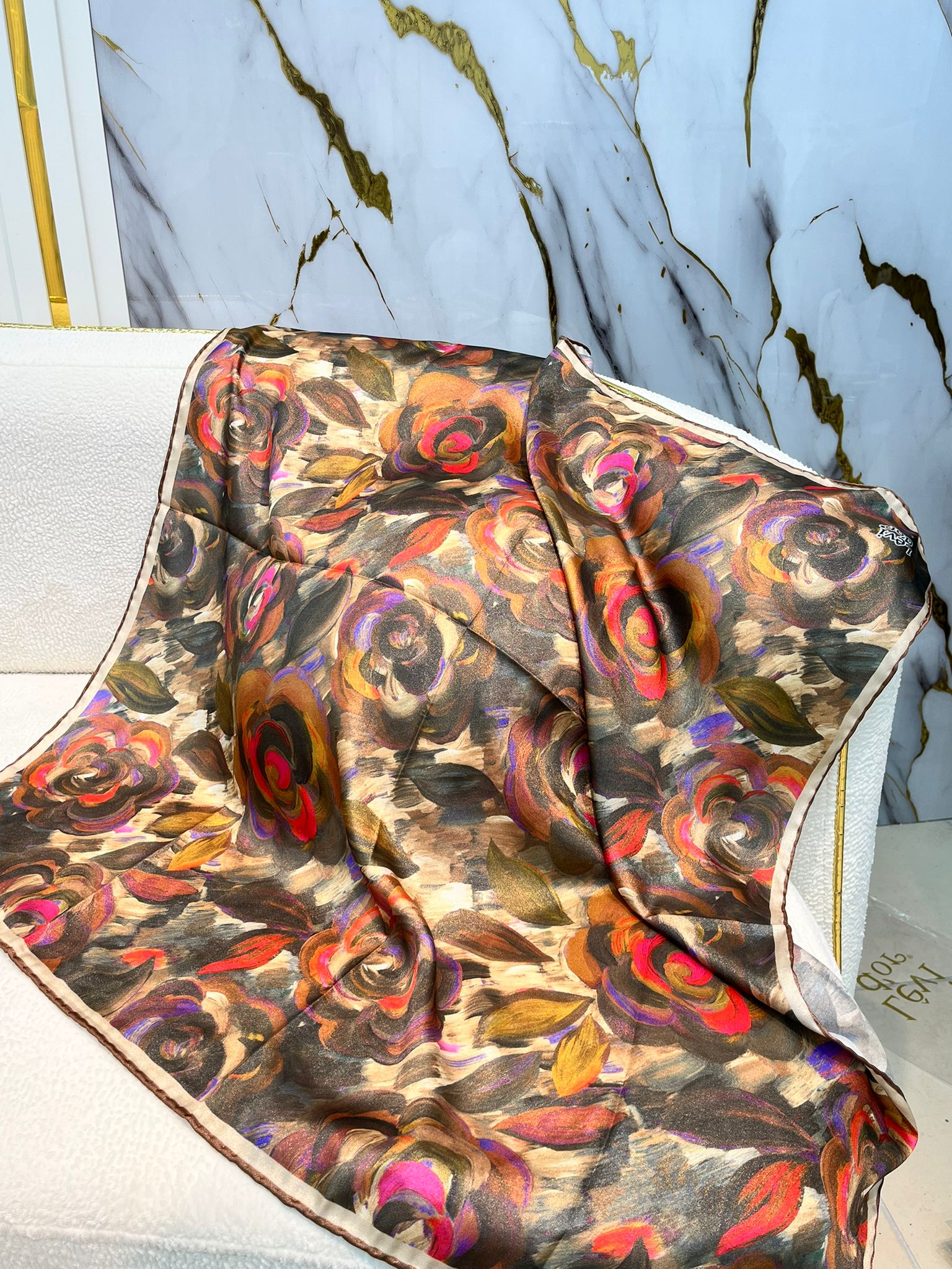 LEVİDOR KRİSTAL EŞARP 3822