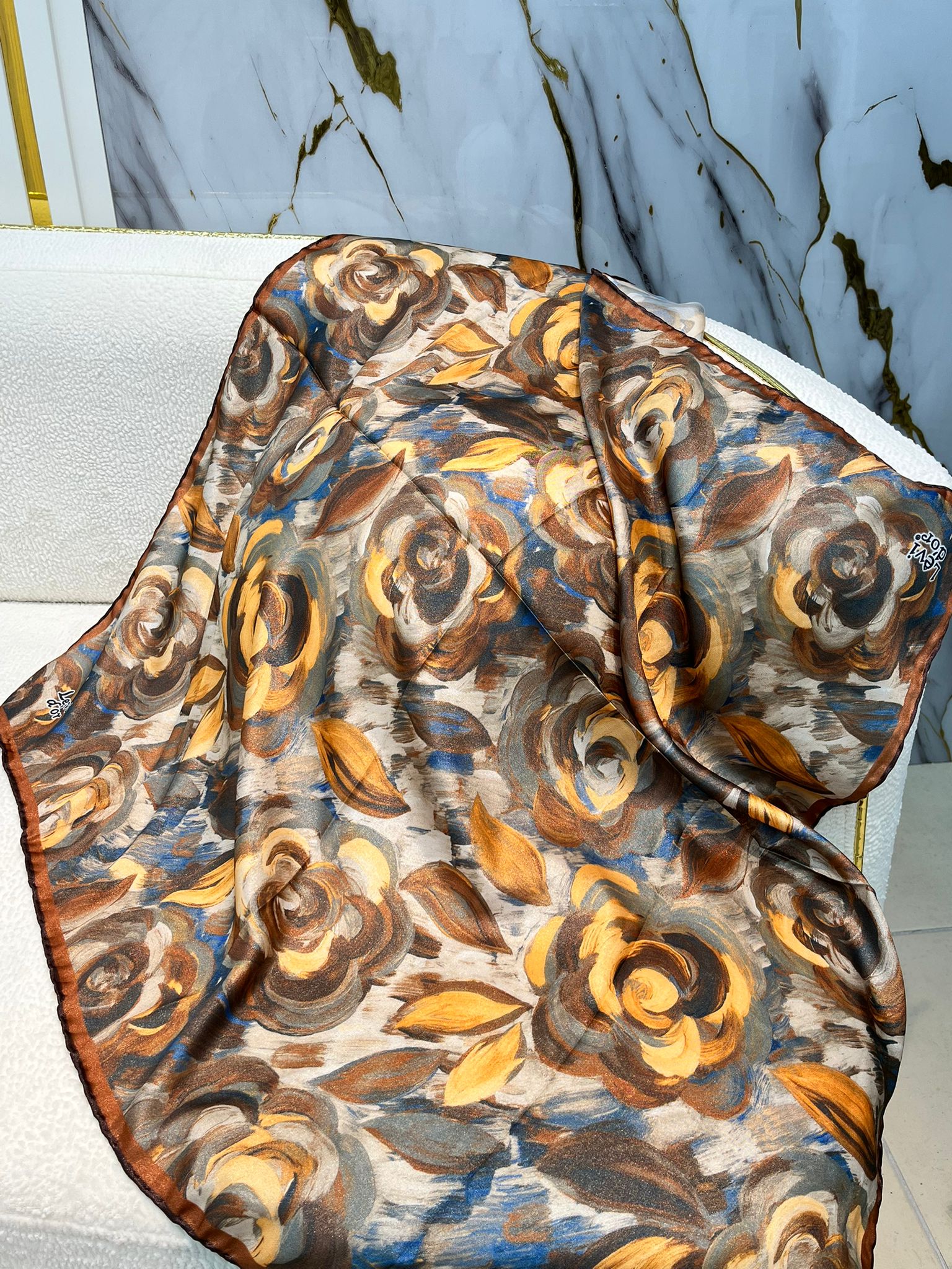 LEVİDOR KRİSTAL EŞARP 3822