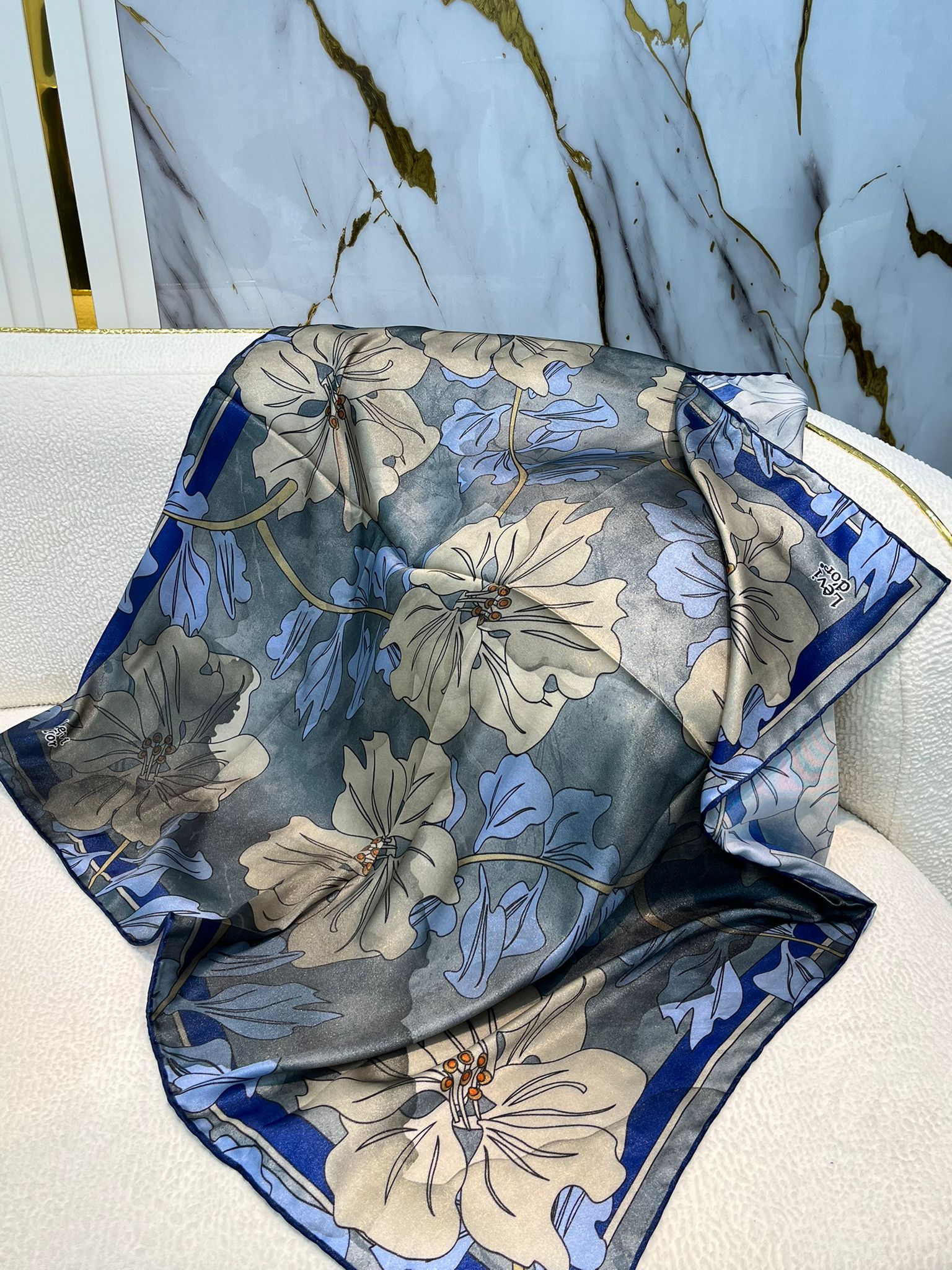 LEVİDOR KRİSTAL EŞARP 3823