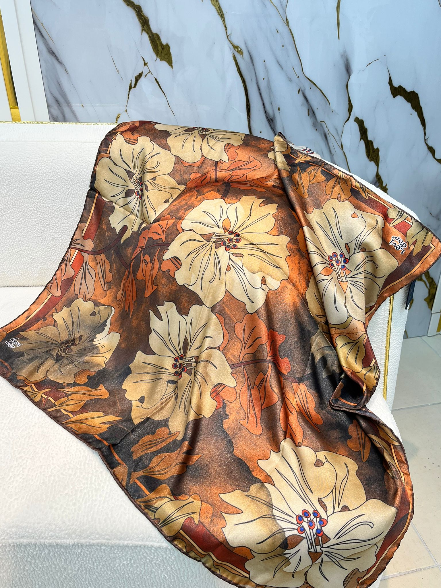 LEVİDOR KRİSTAL EŞARP 3823