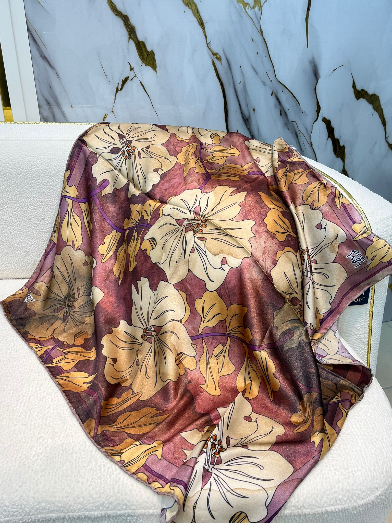 LEVİDOR KRİSTAL EŞARP 3823