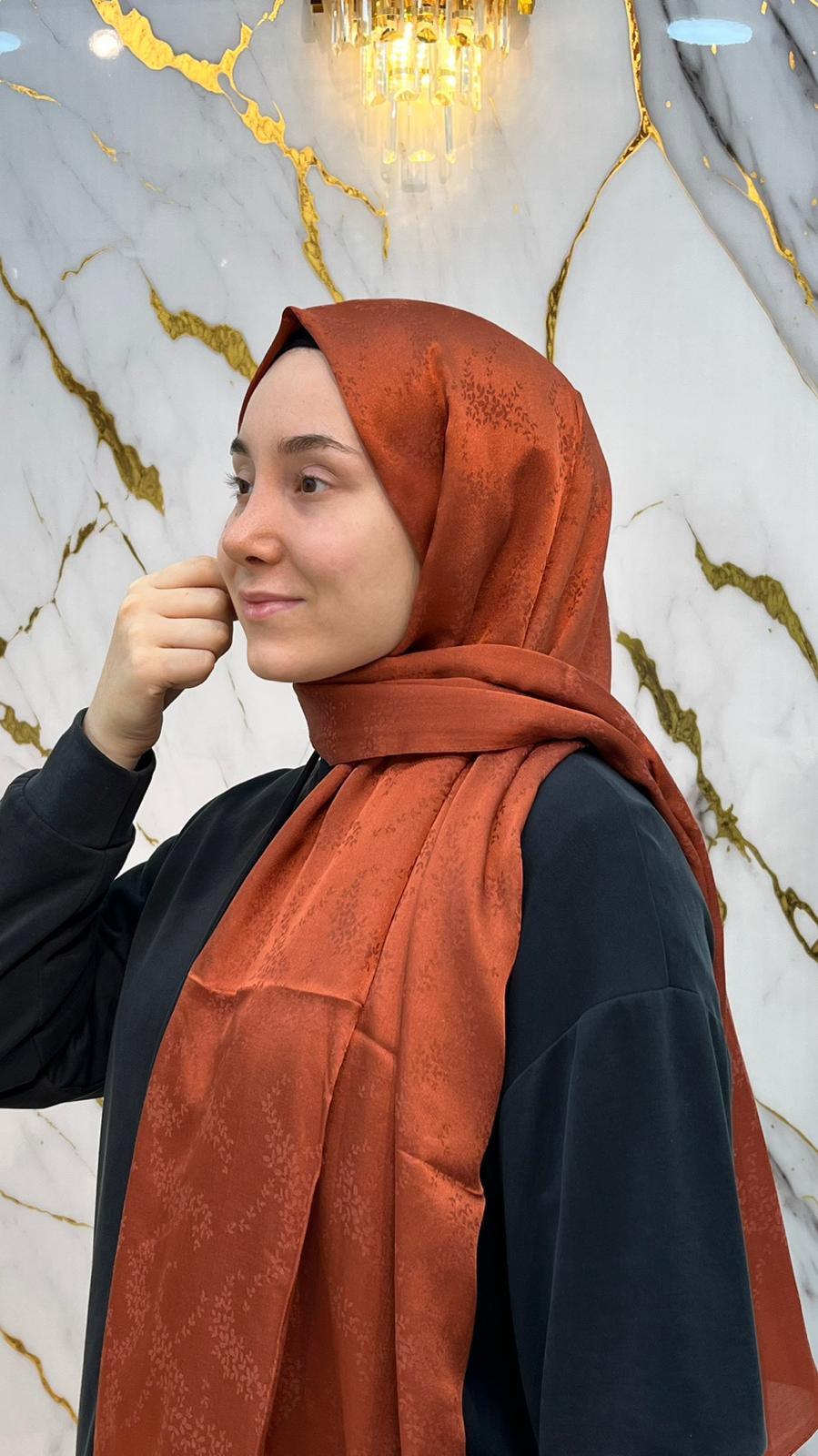 BELLİ FRESH LİVA ÇİÇEK DESEN ŞAL 3831