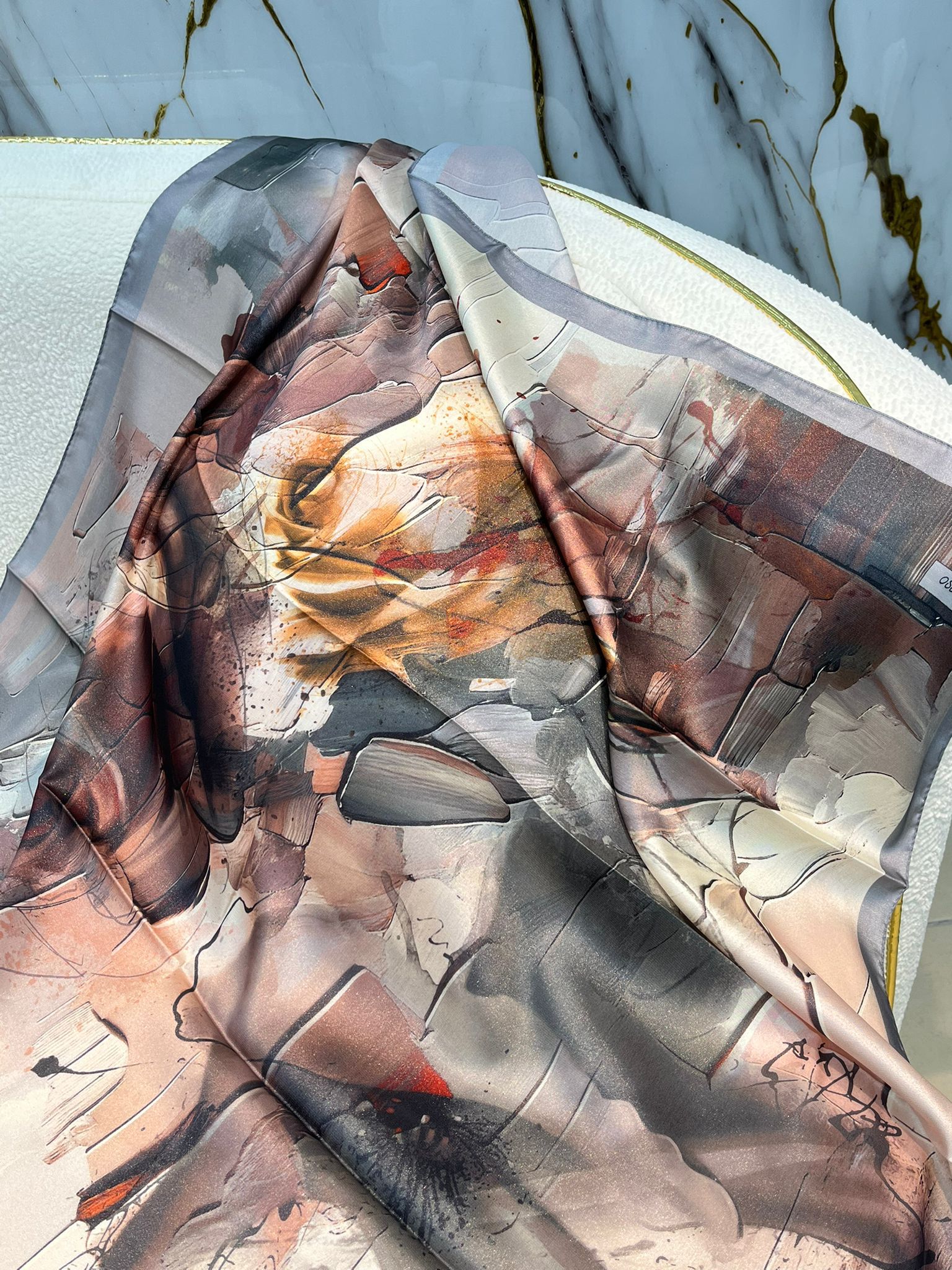 PİCASSO HİBRİT DİGİTAL KRİSTAL EŞARP 3818