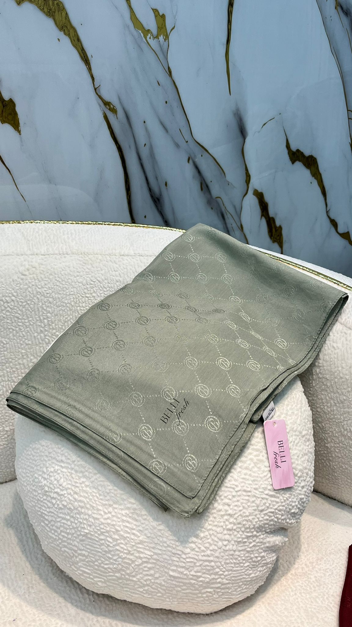 BELLİ MONOGRAM ŞAL 3837