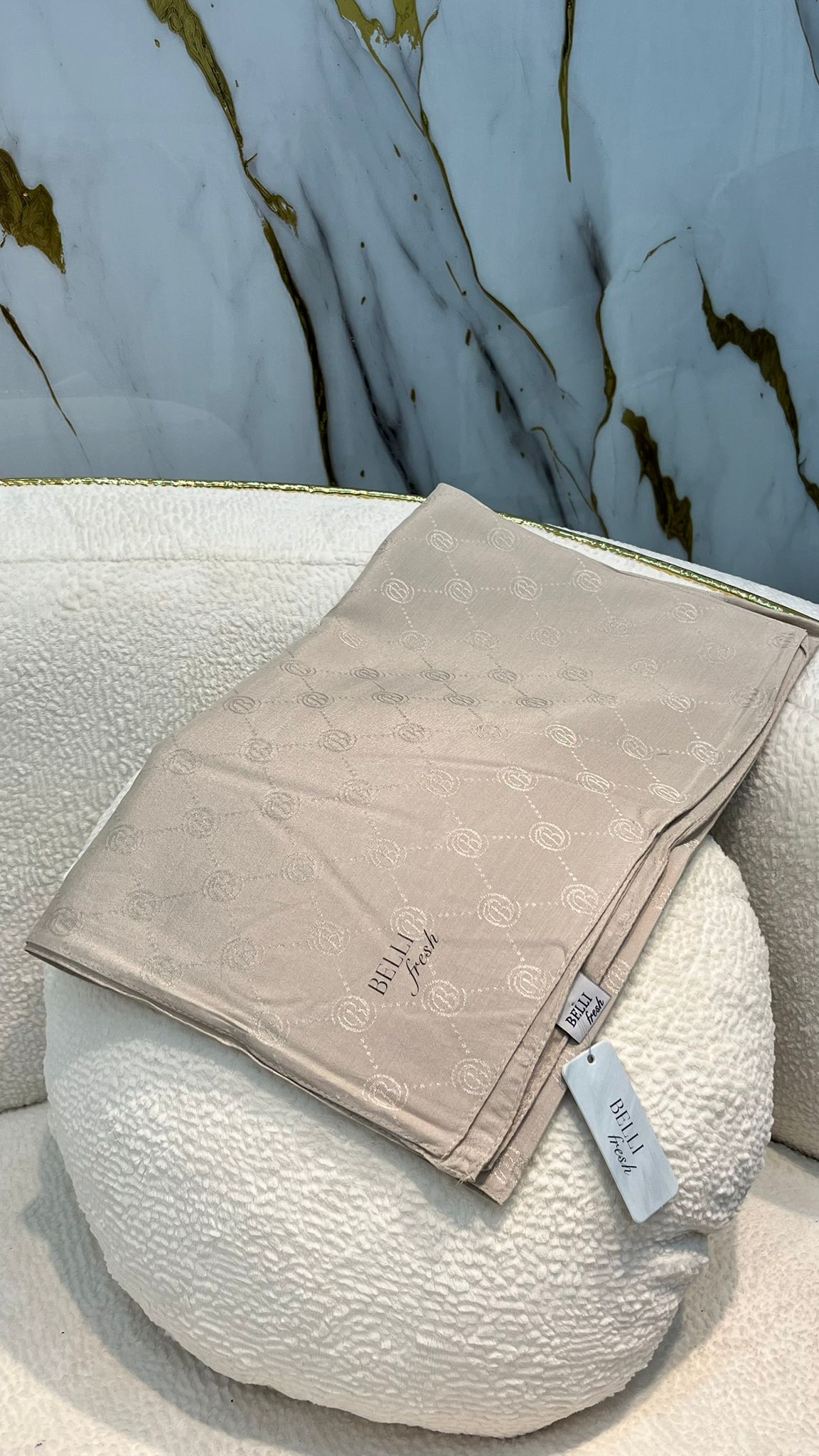 BELLİ MONOGRAM ŞAL 3837