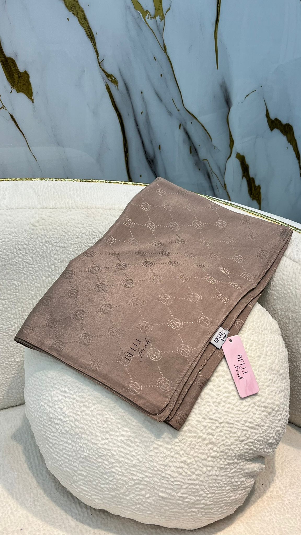 BELLİ MONOGRAM ŞAL 3837