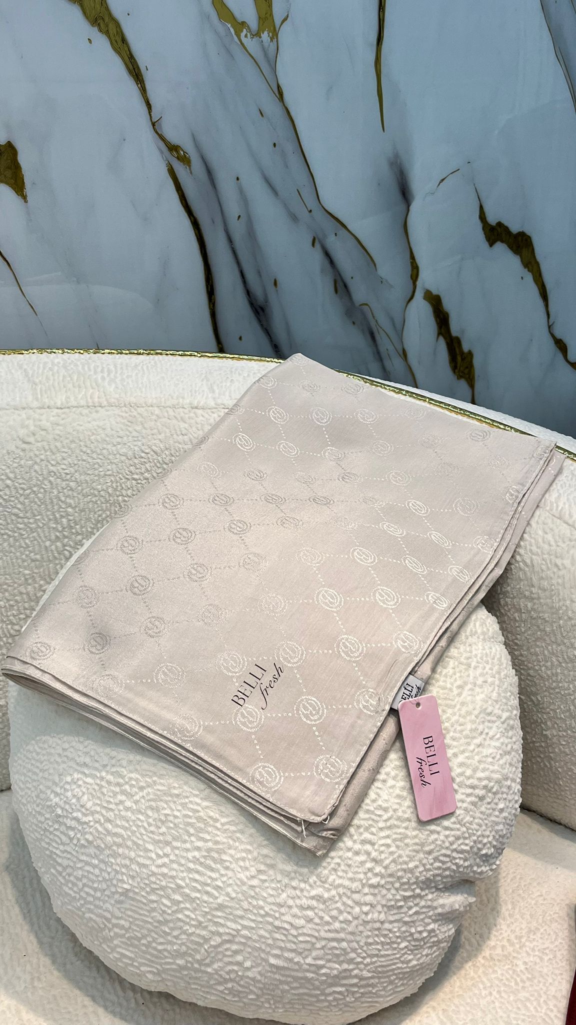 BELLİ MONOGRAM ŞAL 3837